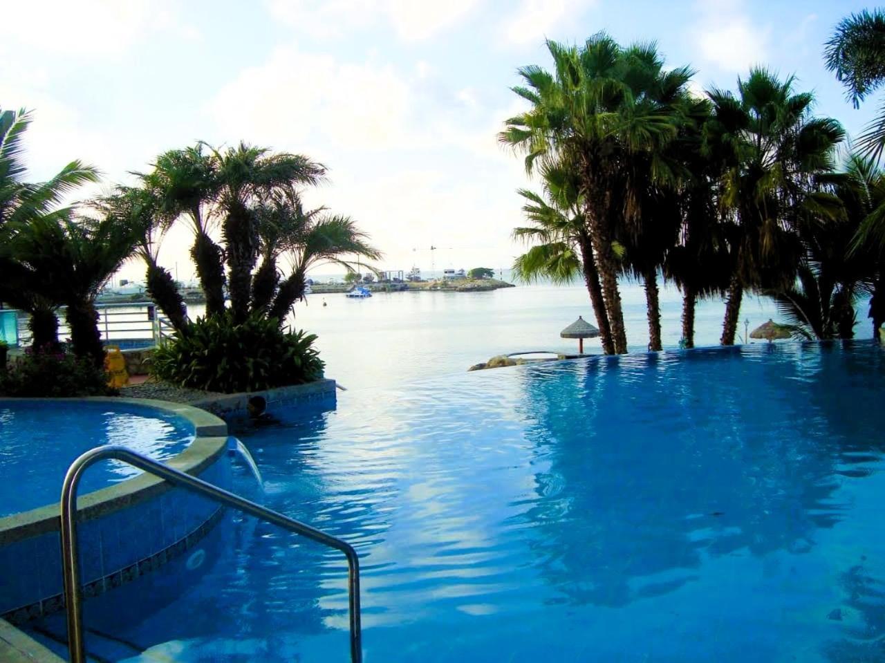Apartamento De Lujo Al Pie Del Mar Condominio Torre Marina Salinas  Exterior photo